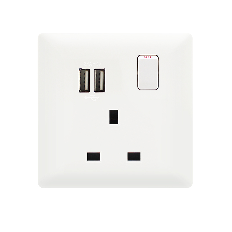 13A 1 gang switched socket, DP+ 2*USB(2.1A shared) +neon(switch controls USB